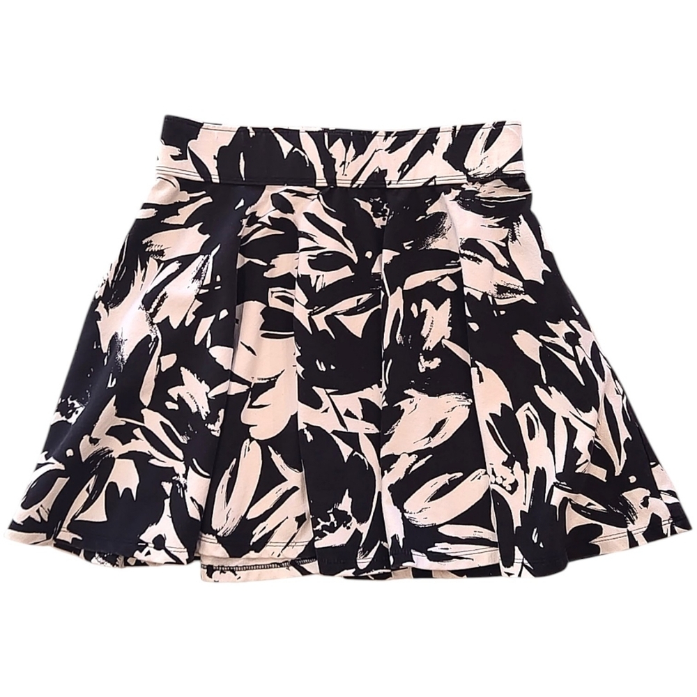 Abercrombie & Fitch Mini Skirt Black & White Abstract Print Size XS Stretch